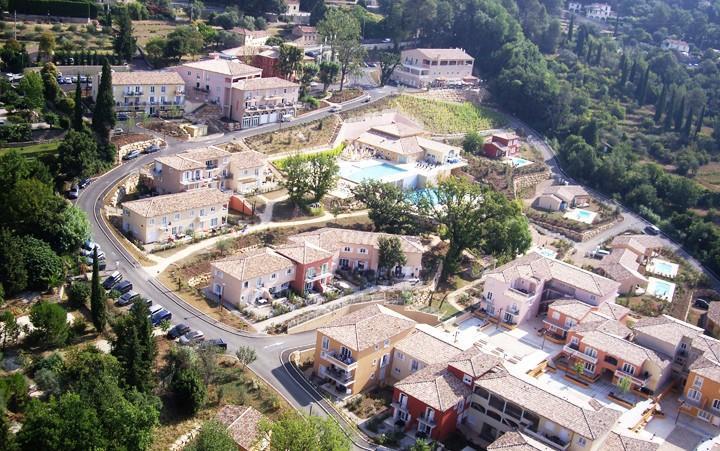 Appartement Dans Residence - Le Domaine De Camiole Callian  Buitenkant foto